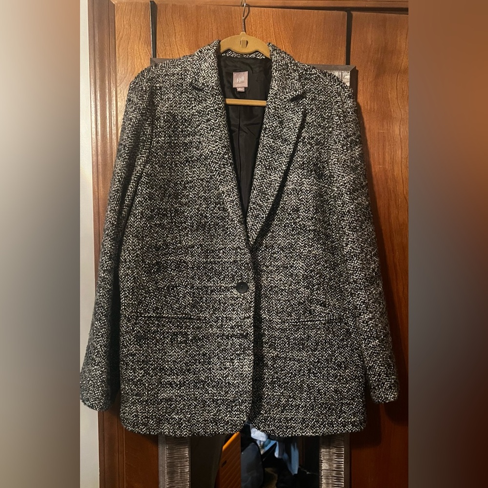 Black and white tweed blazer